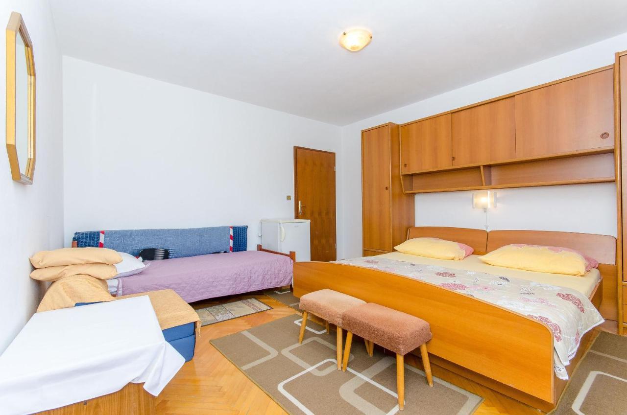 Apartments Moloco Drvenik  Bagian luar foto